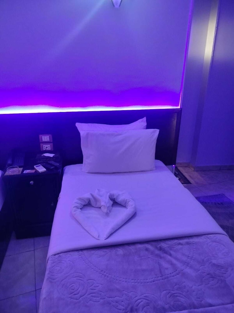 abo elwafa hotel