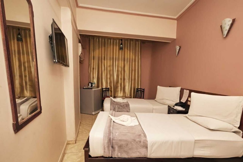 abo elwafa hotel