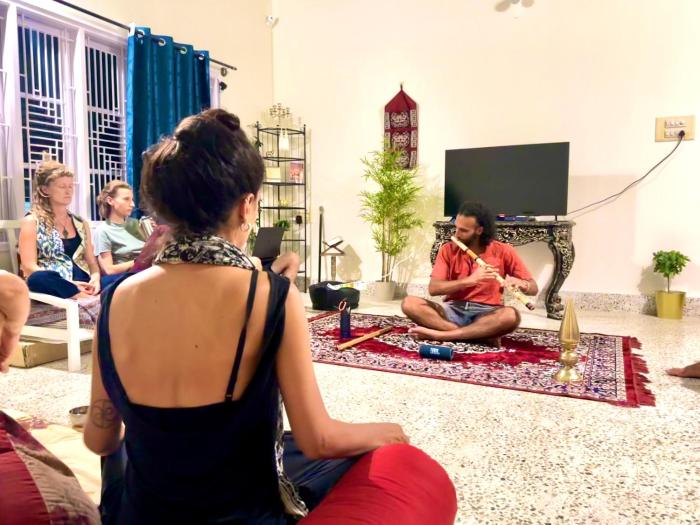 palace hostel by borrbo mysore