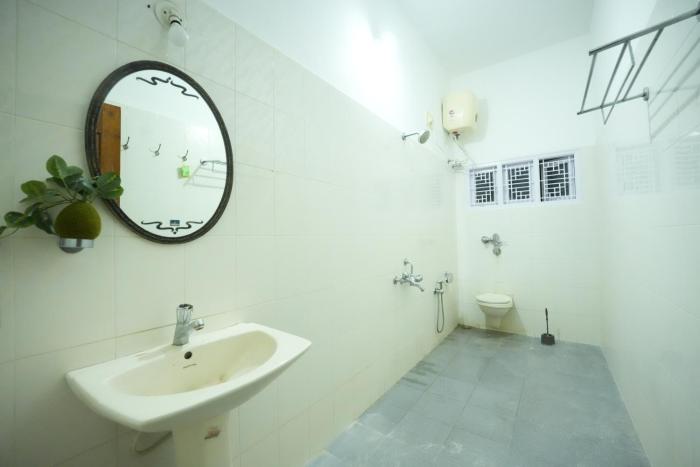 palace hostel by borrbo mysore