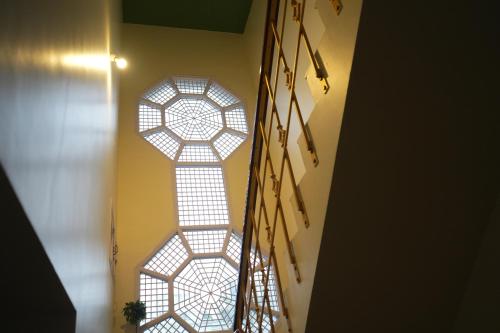 palace hostel by borrbo mysore