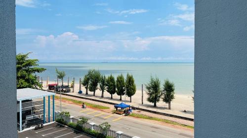 mutiara beach resort by ghs