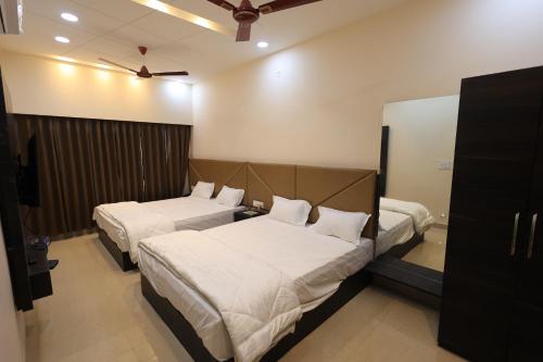 devlok homestay