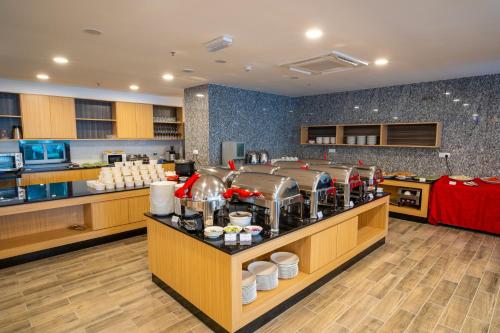 city rise hotel miri