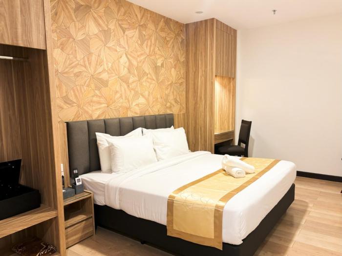 city rise hotel miri