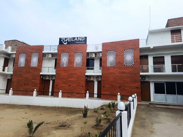 hotel o ramaland homestay