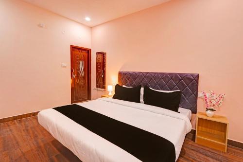 Super Hotel O Rbs Classic Stay Boduppal,,4 star