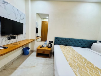 hotel sadashiv