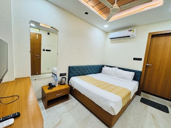 hotel sadashiv
