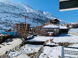 the bulevar whispering willow