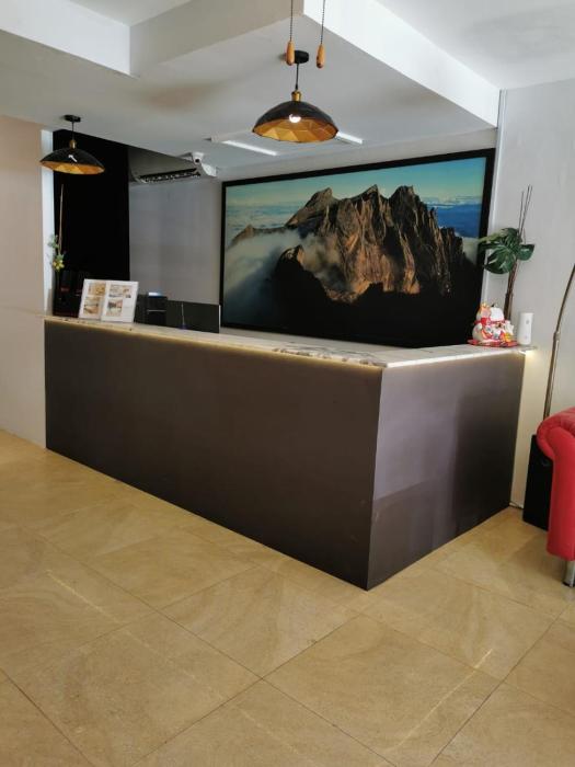 kingsman boutique hotel