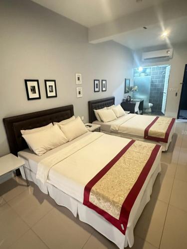 kingsman boutique hotel