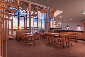 Radisson Blu Seaside Hotel, Helsinki,Uusimaa>>Helsinki,4 star