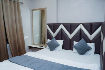 hotel pleasure