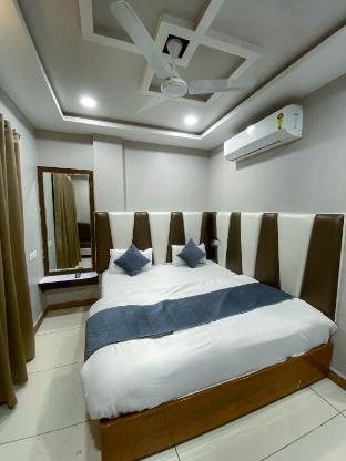 hotel pleasure