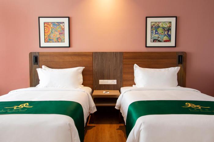 arena premier hotel