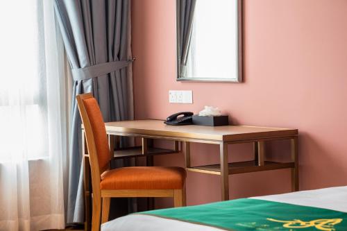 arena premier hotel