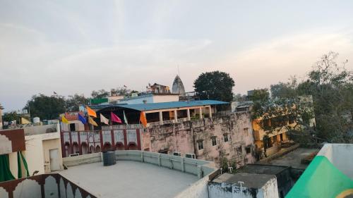 kailash kuti guest house