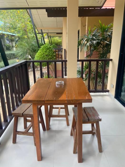 infinite resort and cafe