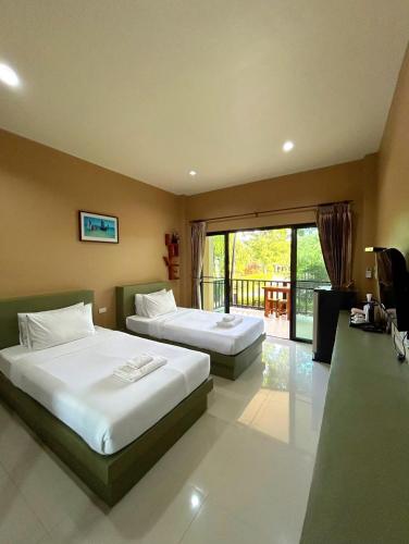 infinite resort and cafe