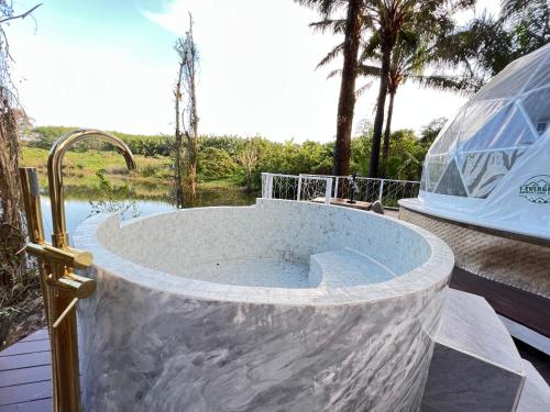 pang long chao resort