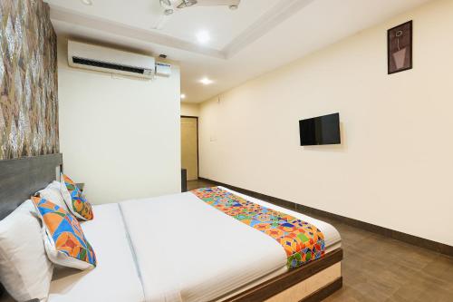 Super Hotel O Indian Residency, Near Adams Academy, Kadugodi,,3 star