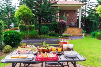 mirandas house khaokho
