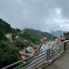 darjeeling hillside inn