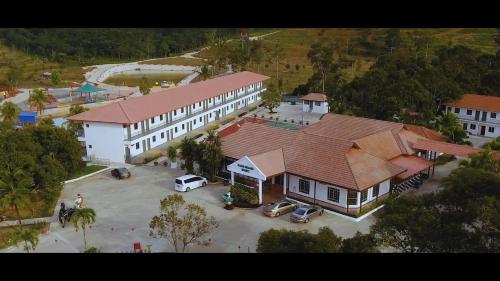 Lilla Summer Retreats - Formerly Known As Karak Orchard Resort,,4 star