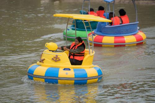Lilla Summer Retreats - Formerly Known As Karak Orchard Resort,,4 star