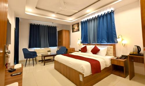 Hotel Down Town,,3 star