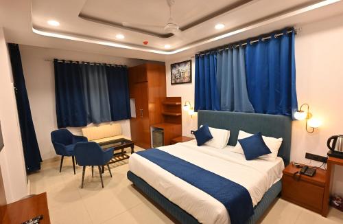 Hotel Down Town,,3 star