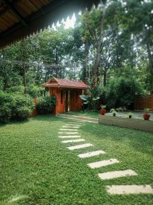 athirappilly sreenilayam heritage resort