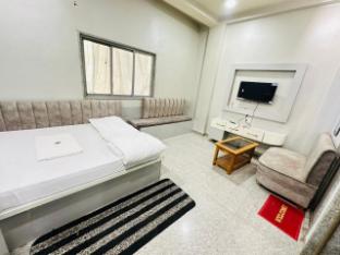 prakash paying guest house
