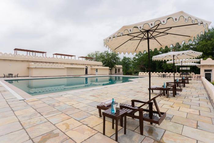 kesarbagh palace