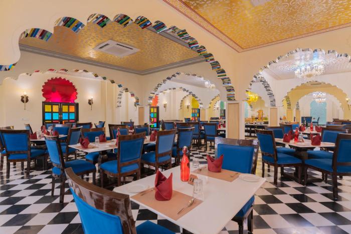 kesarbagh palace