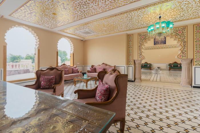 kesarbagh palace