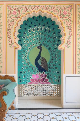 kesarbagh palace
