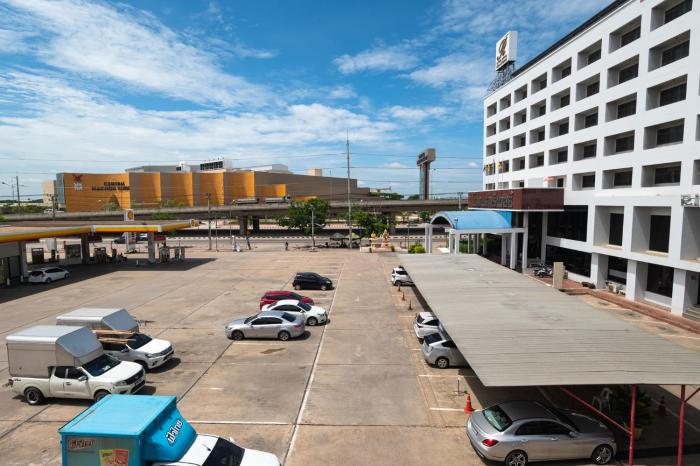 river hotel the outstanding venues nakhon pathom