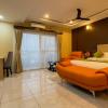hotel banyan tree