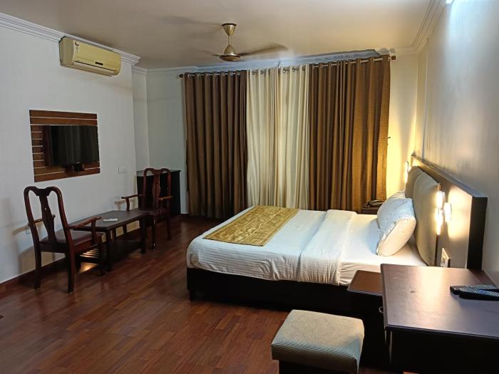 malanadu tourist home