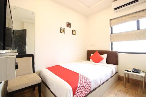 Collection O Vijay Palace,,3 star