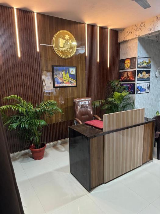 zoomstay 3bhk apartments