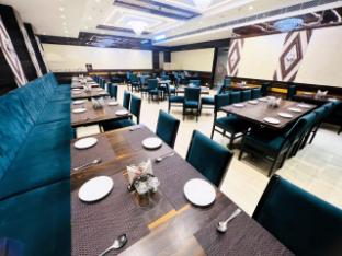 hotel roop highlights