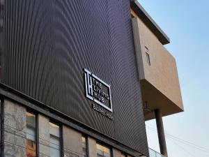 the living hub business hotel kolhapur