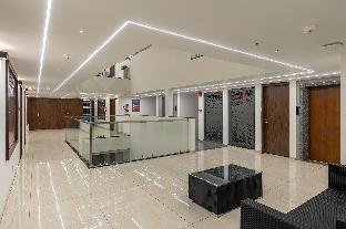 the living hub business hotel kolhapur