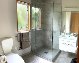 Jade Court Motor Lodge,West Coast>>Hokitika,3 star