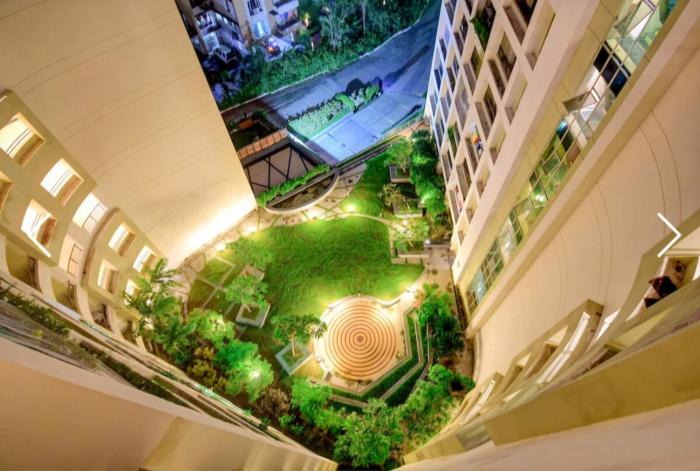 xanadu studio apartment 902