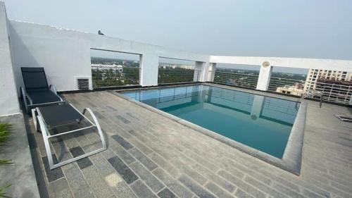 xanadu studio apartment 902
