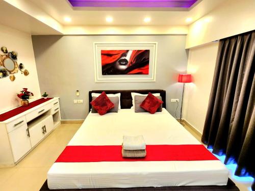 xanadu studio apartment 902